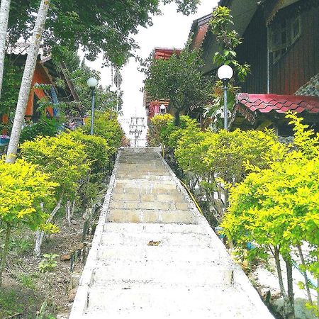 Mitkhoonyoum Hotel Ban Khun Yuam Exteriör bild