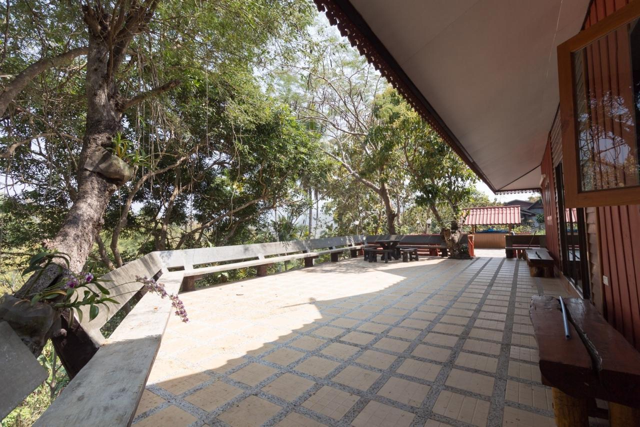 Mitkhoonyoum Hotel Ban Khun Yuam Exteriör bild